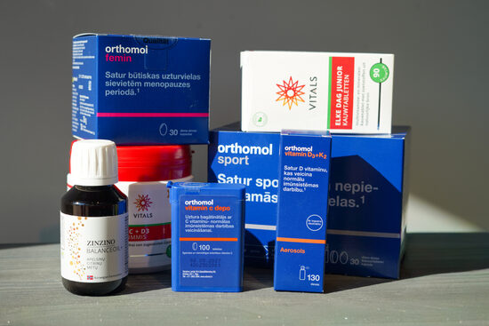 Vitamīni, uztura bagātinātāji un uzturvielas